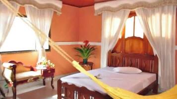 House, Multiple Bedrooms, Smoking, Balcony | 9 bedrooms