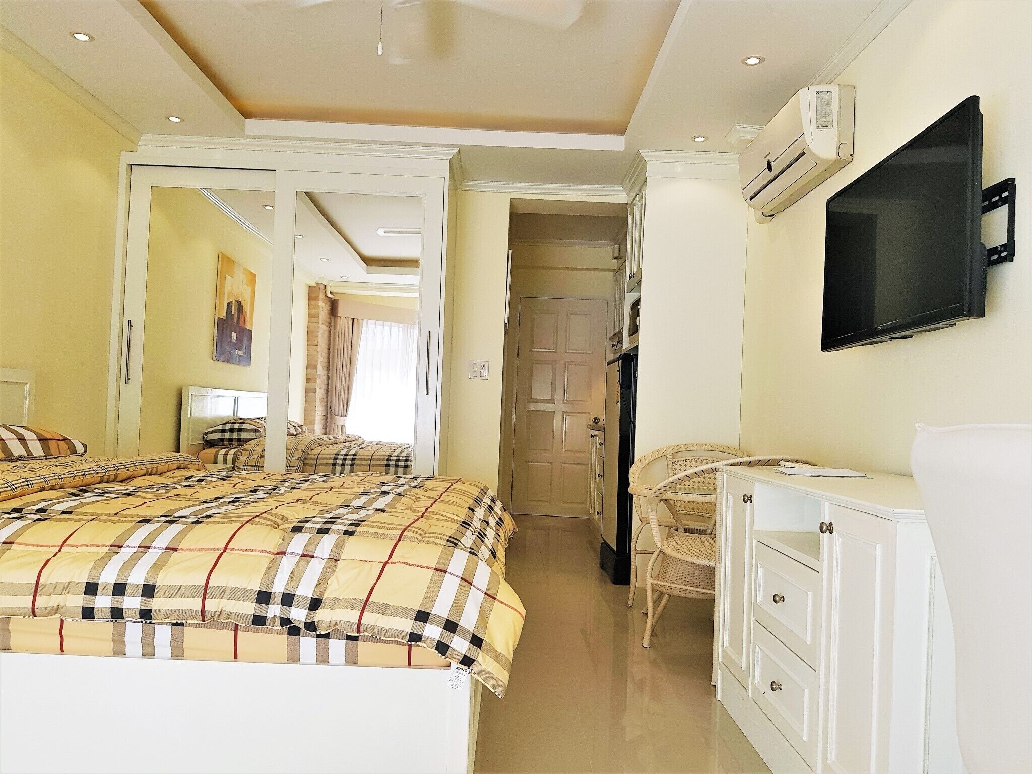 1 bedroom