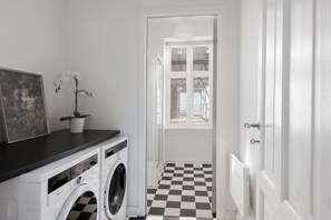 Appartement, 2 slaapkamers, koelkast | Badkamer