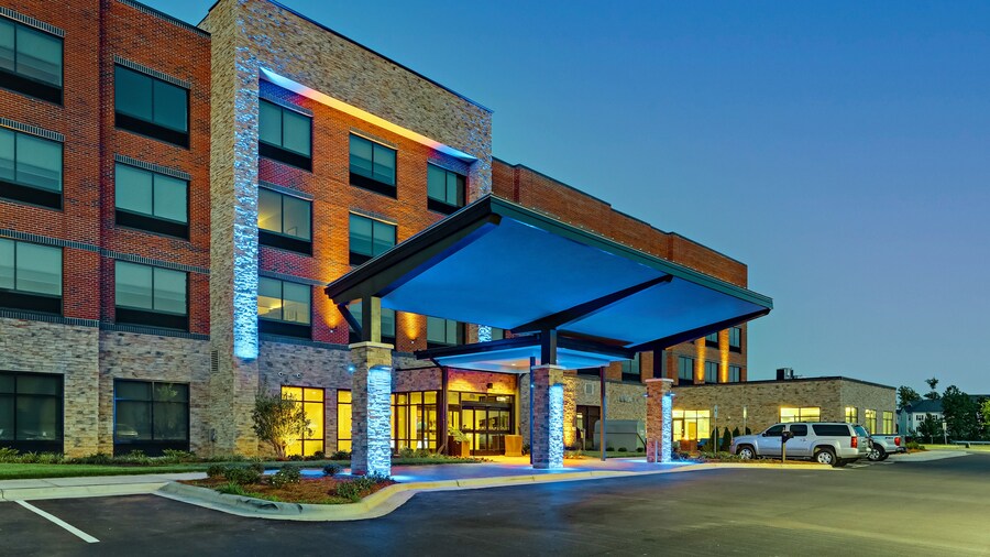 Holiday Inn Express & Suites Winston Salem Sw Clemmons by IHG