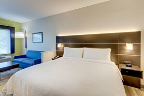 In-room safe, desk, laptop workspace, blackout curtains - Holiday Inn Express & Suites Winston Salem Sw Clemmons by IHG (Clemmons)