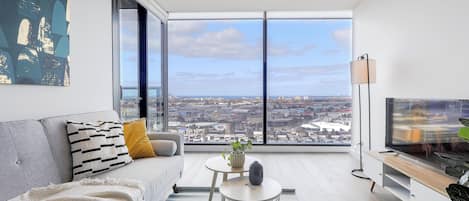 Departamento urbano | Sala de estar | Televisión LCD