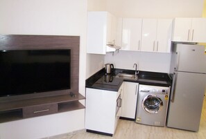 Micro-ondas, fogão, cooktop, chaleira elétrica