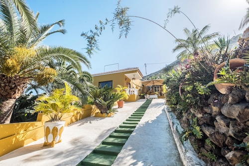 Maison de vacances 'Finca Alejandrina' avec vue sur la mer, piscine, jardin et Wi-Fi