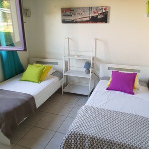 4 Schlafzimmer, Bügeleisen/Bügelbrett, WLAN, Bettwäsche