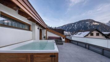 Bain à remous extérieur