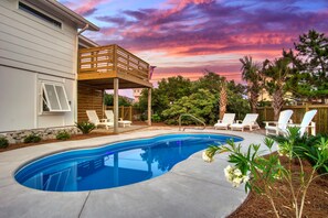 Outdoor pool, a heated pool - OCEAN VIEW. 2ND ROW. PVT HEATED POOL. PVT BEACH ACCESS. CLASSIC TOPSAIL! (Surf City)