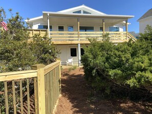 Exterior - OCEAN VIEW. 2ND ROW. PVT HEATED POOL. PVT BEACH ACCESS. CLASSIC TOPSAIL! (Surf City)