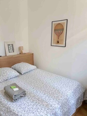 1 bedroom, blackout curtains, iron/ironing board, free WiFi - Charme et Confort 10 m Vieux Port (Marseille)