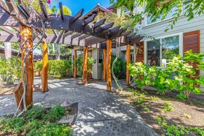 Front Walkway and Entrance to Mauna Lani Hawai'i Vacation Rental