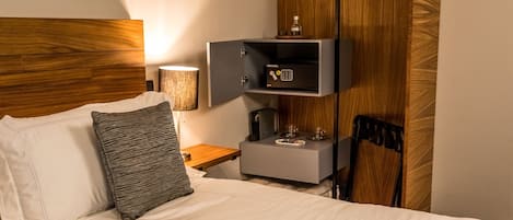 Deluxe-Studio, 1 King-Bett, Badewanne | Safe