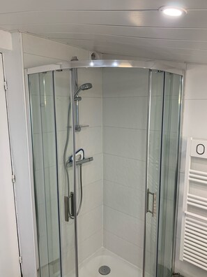 Ducha, secador de pelo