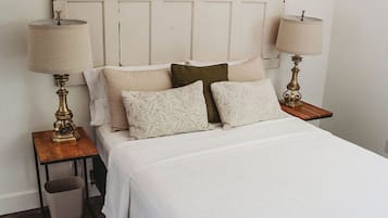 2 slaapkamers, een strijkplank/strijkijzer, wifi, beddengoed