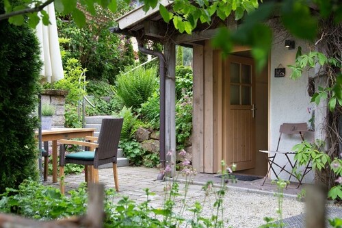 Ferienwohnung Wiesengrund für 2 Personen mit Terrasse, 46 m²