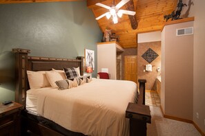 3 chambres, fer et planche à repasser, Wi-Fi gratuit, draps fournis