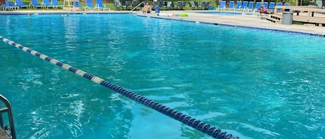 Piscina externa, piscina aquecida