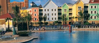 Harborside Atlantis Resort! Ring in 2021 in the Bahamas!