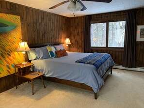 4 Schlafzimmer, Schreibtisch, Bügeleisen/Bügelbrett, kostenloses WLAN