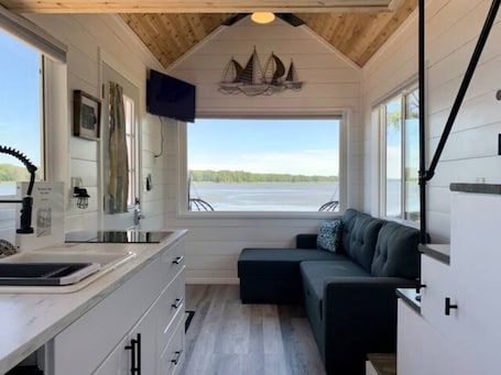Fridge, microwave, stovetop, coffee/tea maker. The River's Edge - Tiny Home 3