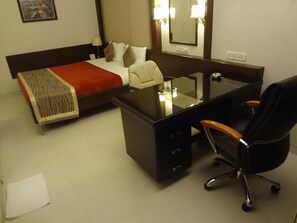 Room - Avion Hotel (Mumbai)