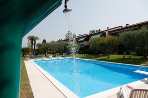 Pool - Regarda - apartment "Ortensia" in apartment complex Lazise with pool and garden (Lazise)