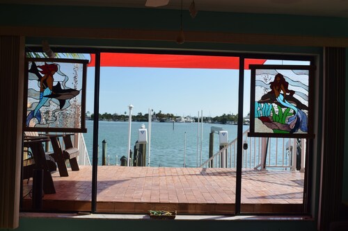 Turquoise Lagoon LLC, wide open turquoise views of the lagoon