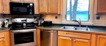 Large house on beautiful lake, adjoins Sleeping Bear Dunes National Lakeshore