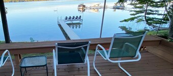 Large house on beautiful lake, adjoins Sleeping Bear Dunes National Lakeshore