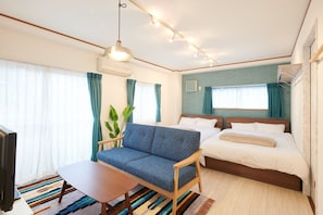 Deluxe House | 1 bedroom, desk, laptop workspace, blackout drapes - Ryoushi Minpaku CHOUTA (Awaji)
