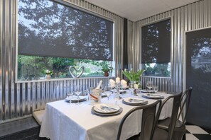 Dining - Beautiful Wine Country Escape (Carlton)