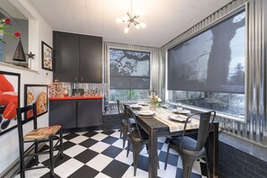 Dining - Beautiful Wine Country Escape (Carlton)