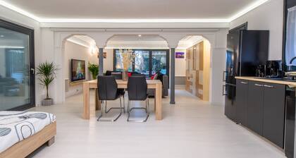 4* Luxe décoration neuf calme jardin Strasbourg Sud