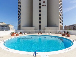 Outdoor pool, a heated pool