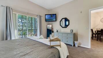 2 Schlafzimmer, Zimmersafe, Schreibtisch, BĂŒgeleisen/BĂŒgelbrett