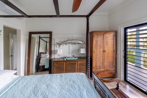 1 bedroom, in-room safe, free WiFi, bed sheets - Verandah-style Living Overlooking Coral Bay (St. John)