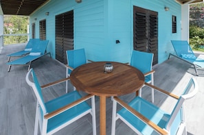 Outdoor dining - Verandah-style Living Overlooking Coral Bay (St. John)