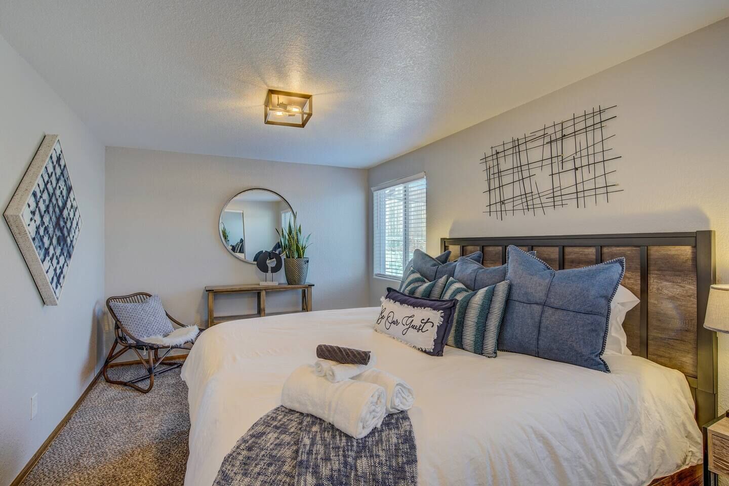 2 bedrooms, desk, iron/ironing board, free WiFi