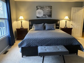 6 bedrooms, iron/ironing board, WiFi, bed sheets