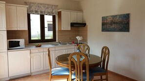 Fridge, microwave, stovetop, dishwasher - PERLA*** Detached cottage in the middle of a beautiful garden (Funtana)