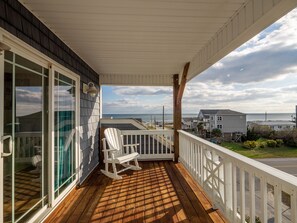 Property grounds - Gorgeous Ocean and Sound Views Await at Good Better Beach! (North Topsail Beach)