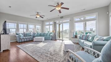 TV connectée, jeux vidéo