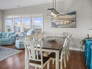 Dining - Gorgeous Ocean and Sound Views Await at Good Better Beach! (North Topsail Beach)