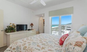 4 bedrooms, iron/ironing board, travel crib, free WiFi
