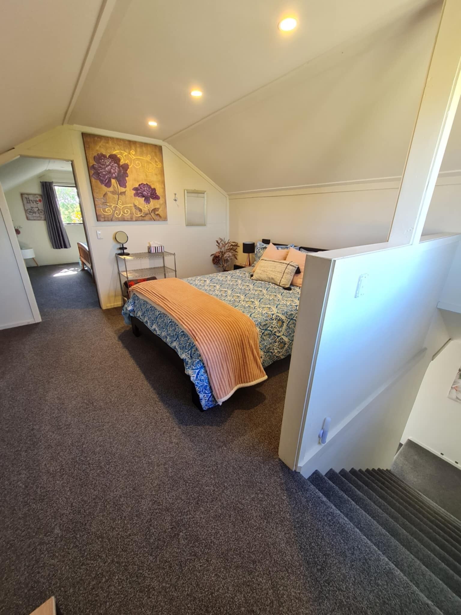 2 bedrooms, desk, iron/ironing board, travel cot