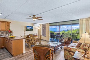 Smart TV, DVD player