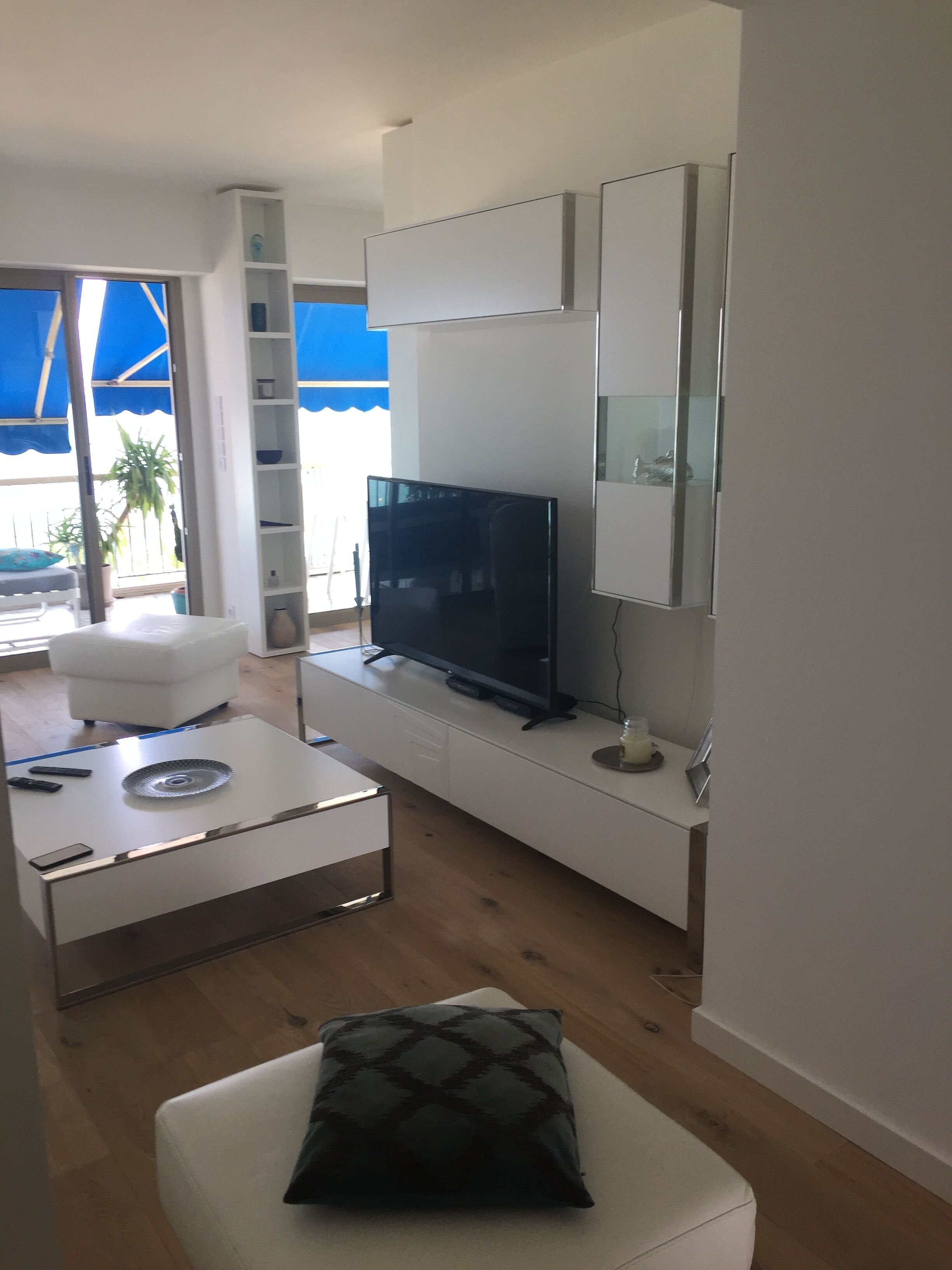 Luxurious Waterfront Apartment With Sea § Mountain View Near The Race Course - La Colle-sur-Loup