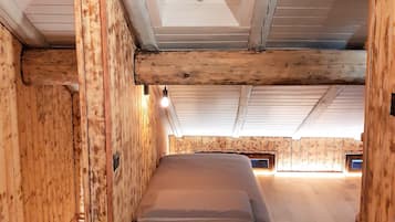 4 camere, ferro/asse da stiro, Wi-Fi gratuito, lenzuola