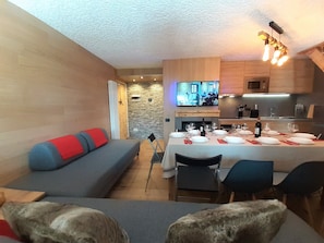 Interior - Dream house four-leaf clover. (Folgarida)