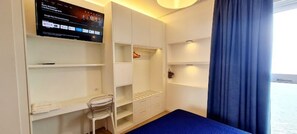 1 bedroom, desk, iron/ironing board, free WiFi