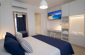 1 bedroom, desk, iron/ironing board, free WiFi